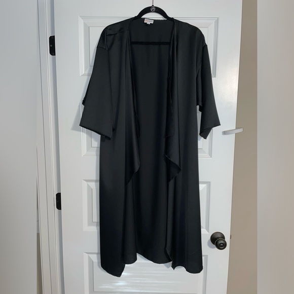 Lularoe Lindsay - Picture 1 of 4